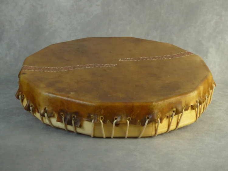 Tambour chamanique en peau de cerf - cadre en bois de peuplier - 35cm-ref 1167 – Image 2